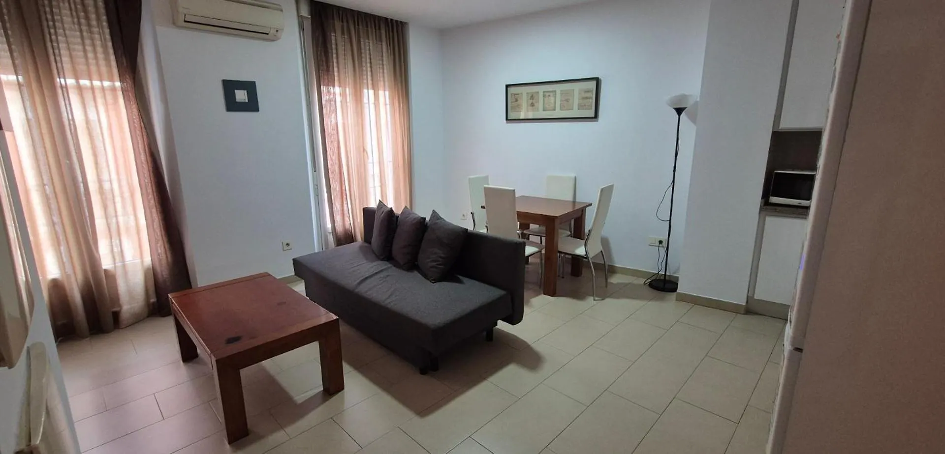 Aloja T Wonder Gran Via Granada Apartment Spain