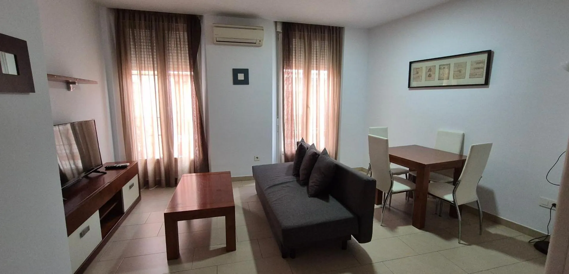 Aloja T Wonder Gran Via Granada Apartment 0*,  Spain